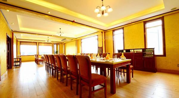 Du thuyền Golden Cruise 9999 